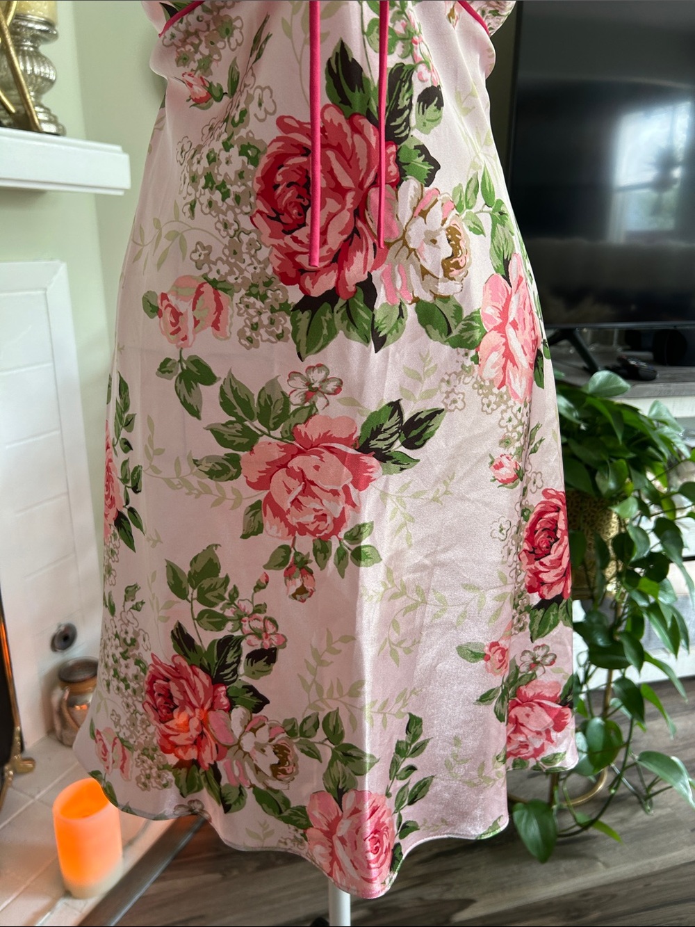 Adonna Pink Floral Satin Chemise with Rose Print - Picture 6 of 8